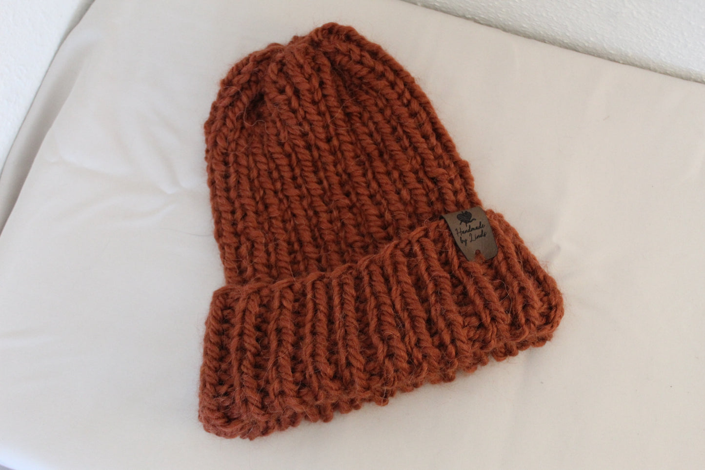 ‘TONY’ Beanie in RUST ORANGE