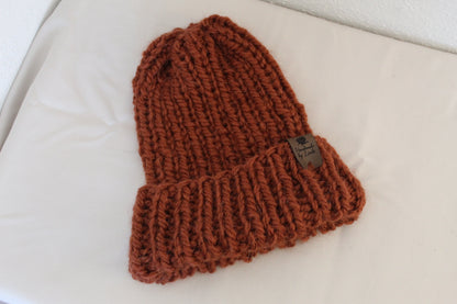‘TONY’ Beanie in RUST ORANGE