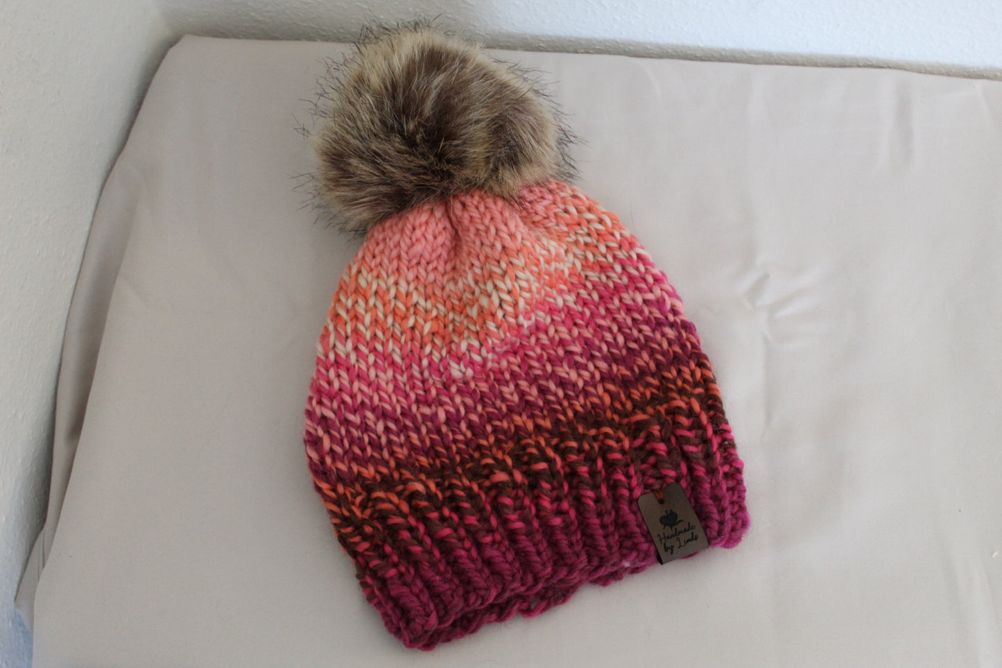 'MARGARET' Hat in MAGENTA MOOD
