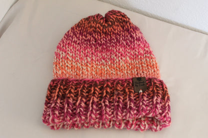 'TEAGAN' Beanie in MAGENTA MOOD