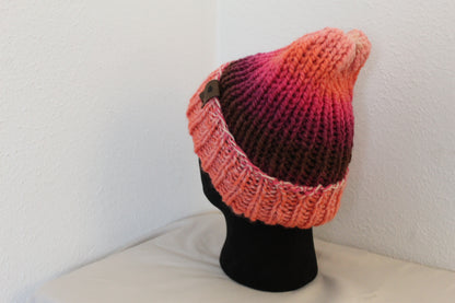 ‘TONY’ Beanie in MAGENTA MOOD